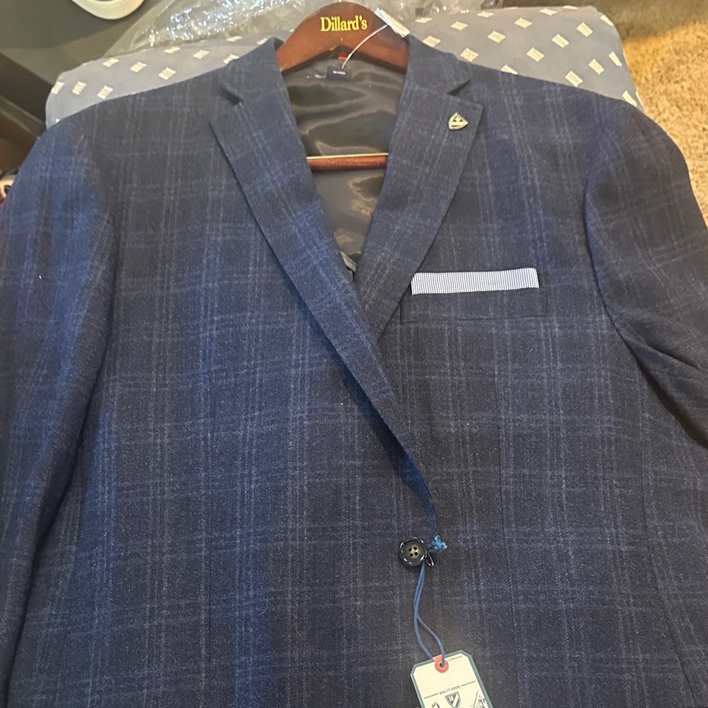 Daniel Cremieux Navy Checkered Blazer